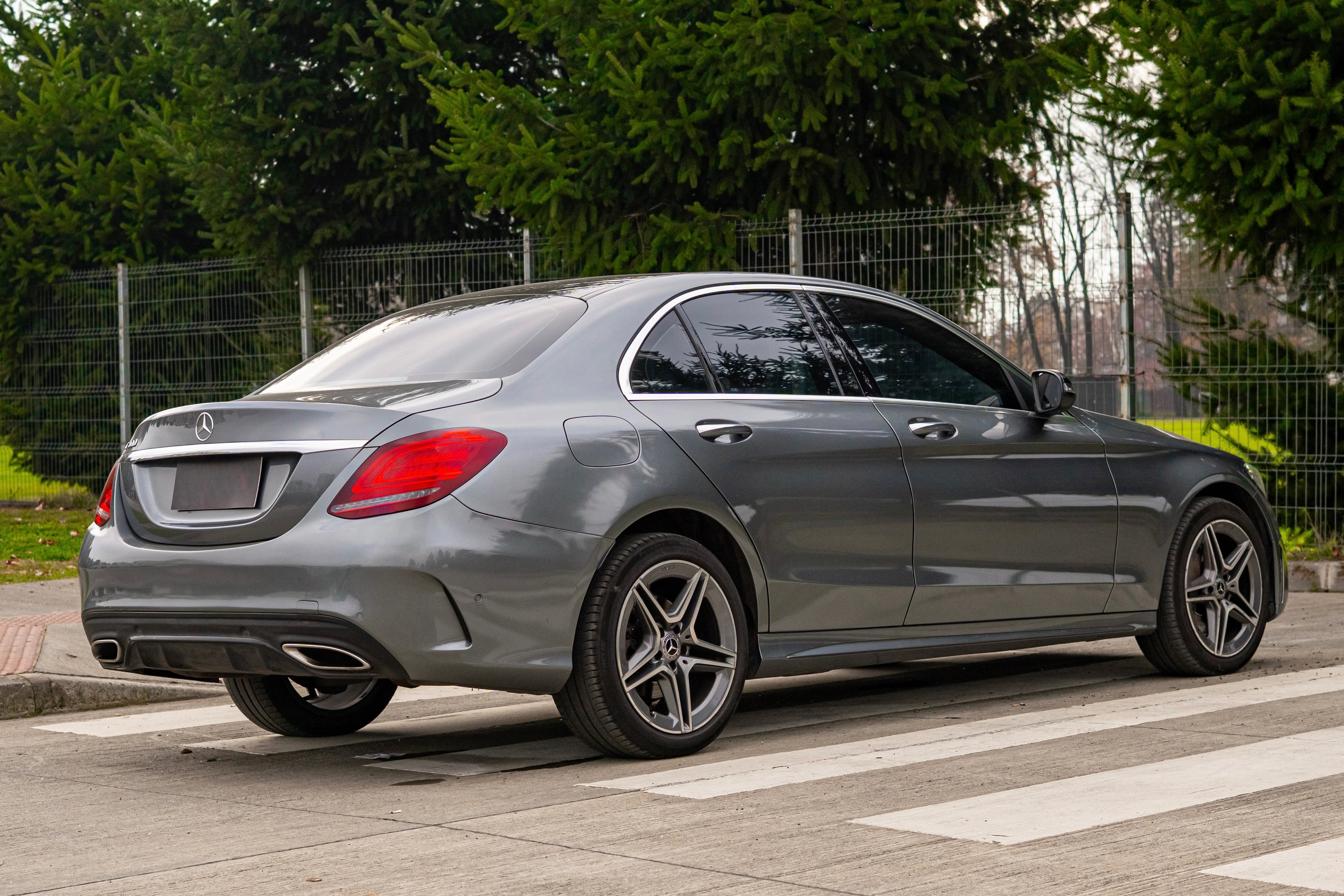 2019 | Mercedes-Benz C300