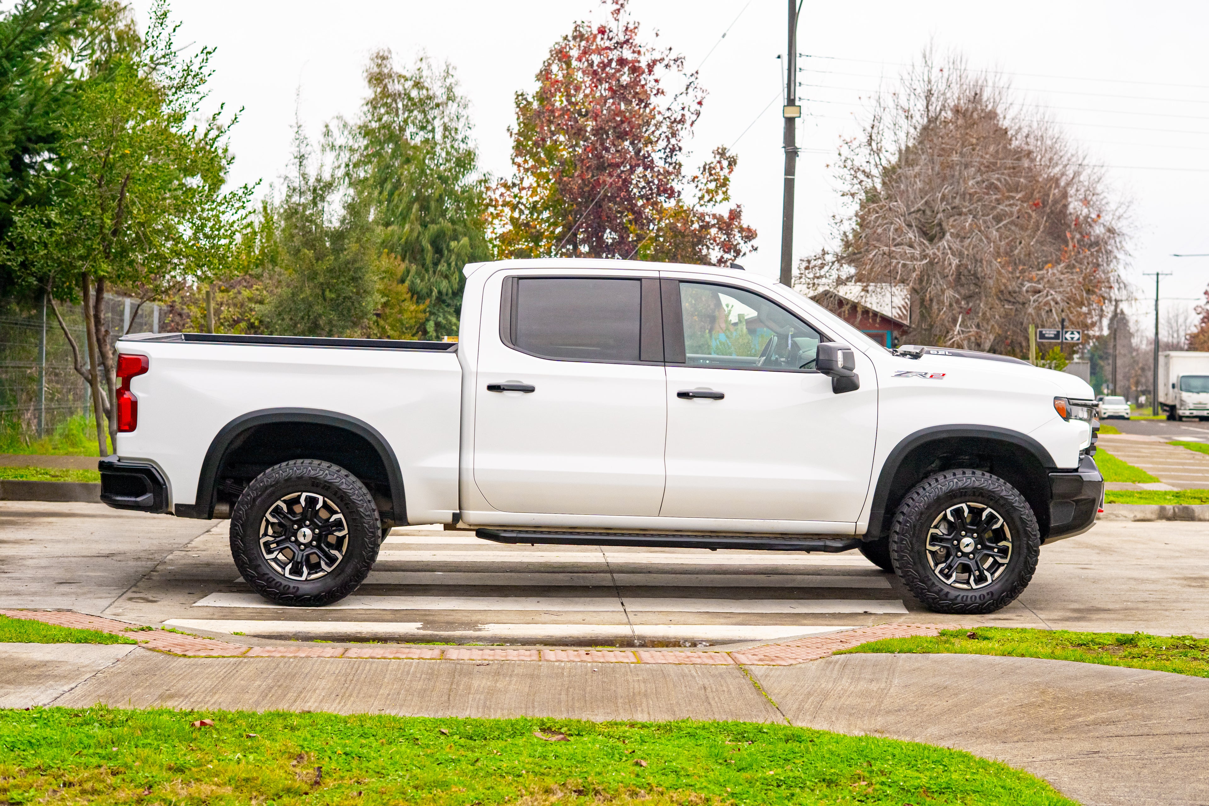223 | Chevrolet Silverado ZR2