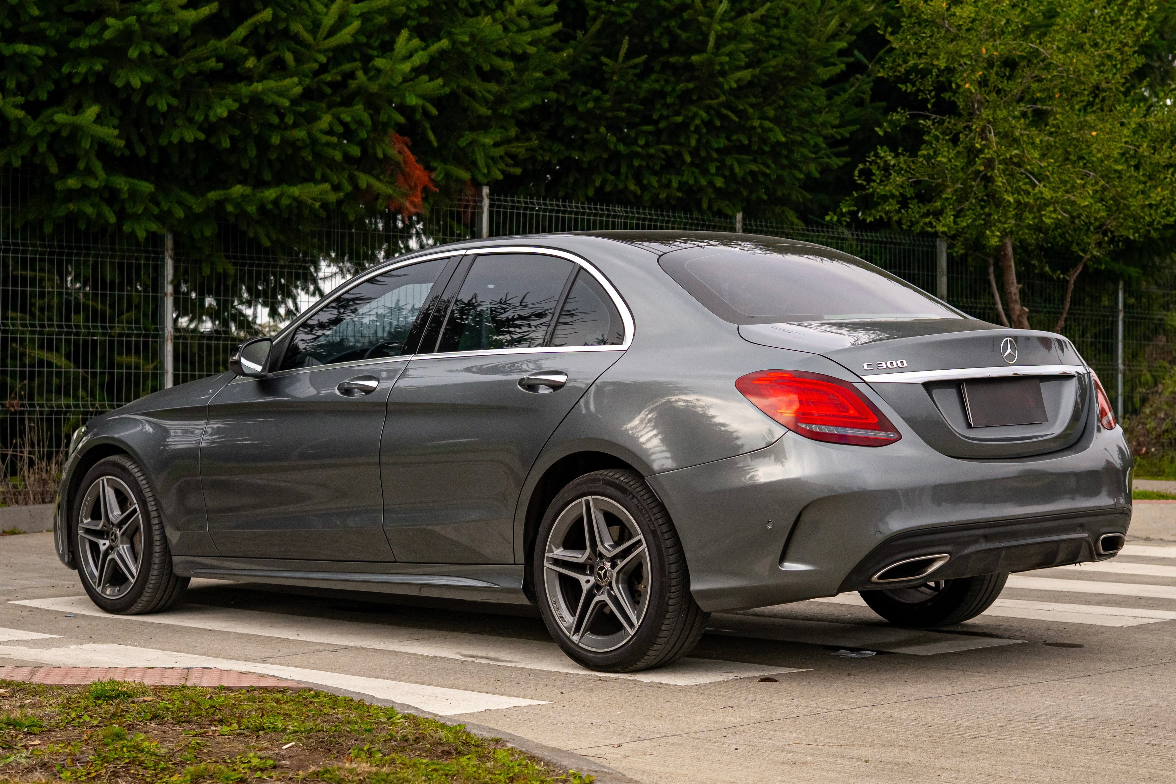 2019 | Mercedes-Benz C300