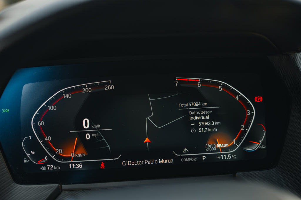 2023 | BMW 218i