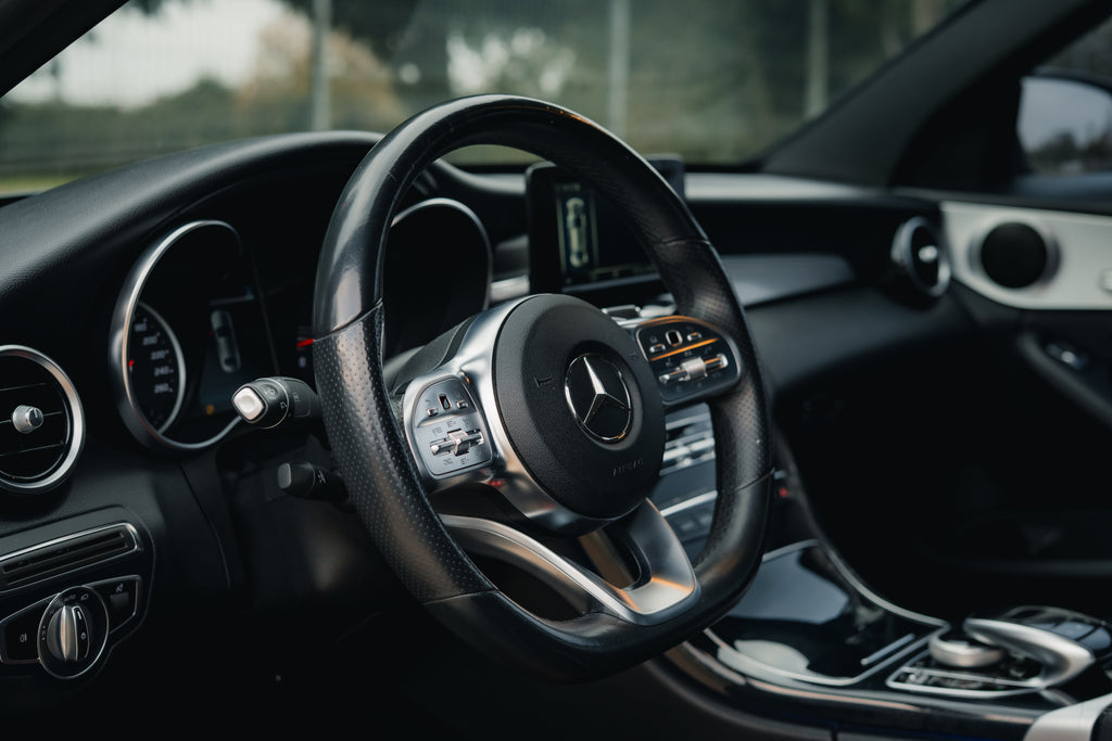 2019 | Mercedes-Benz C300