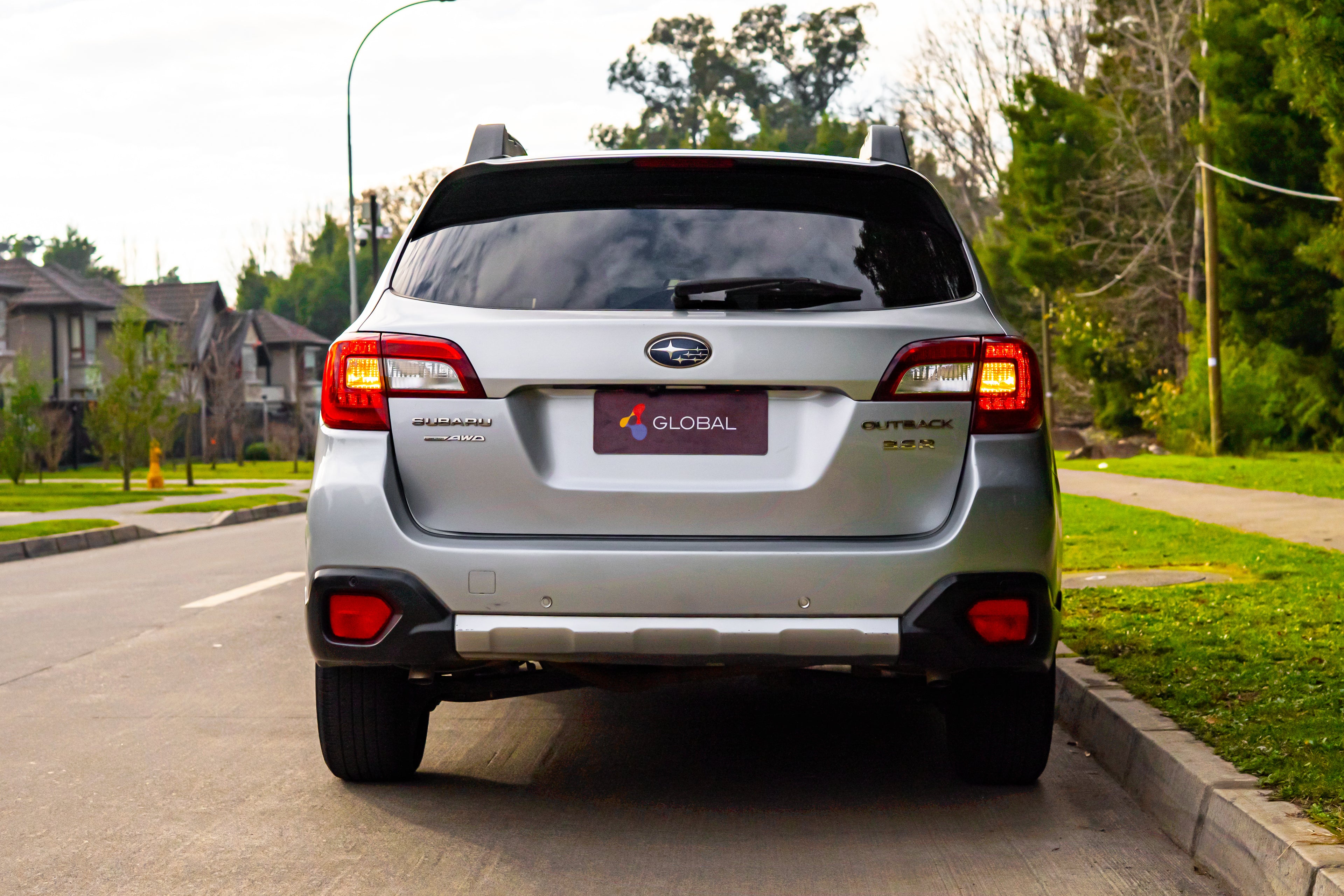2016 | Subaru Outback 3.6 R