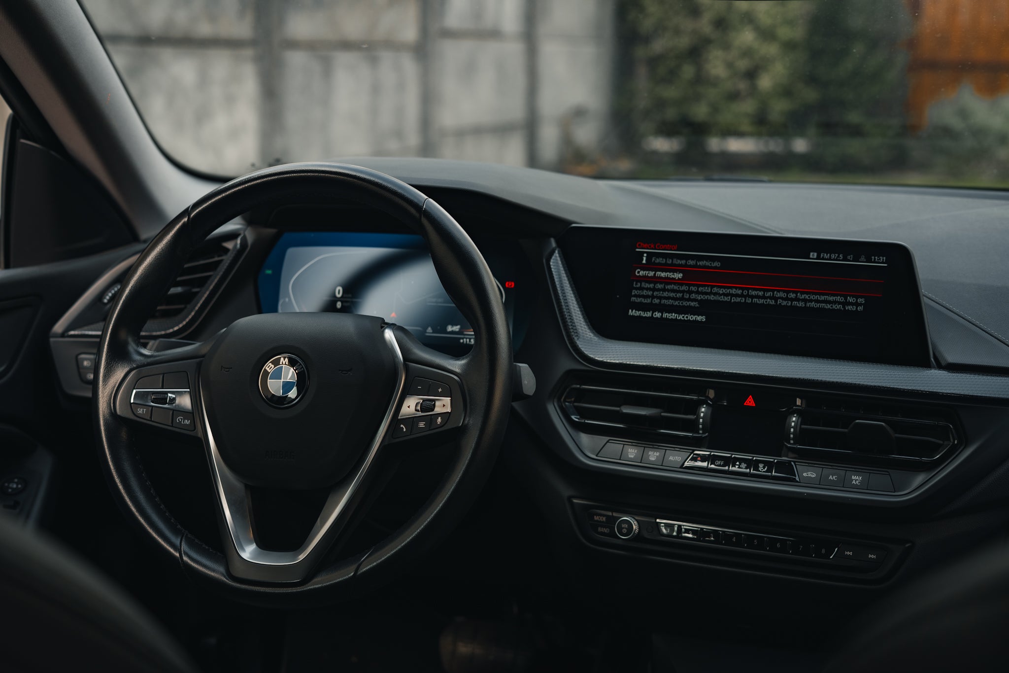 2023 | BMW 218i