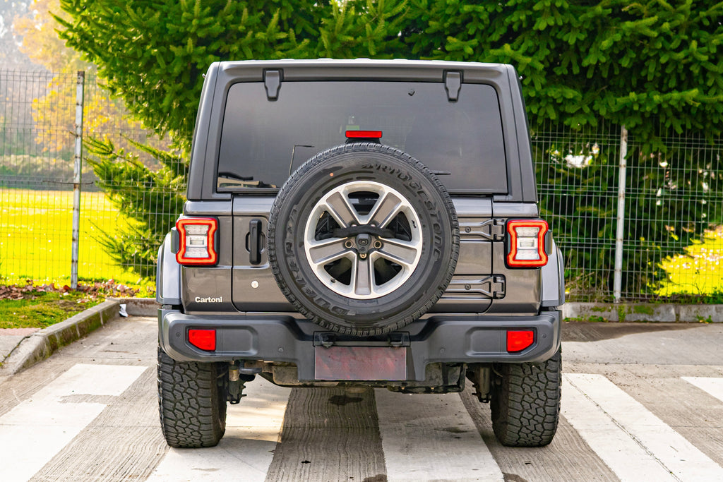 2021 | Jeep Wrangler Sahara LTD 4x4