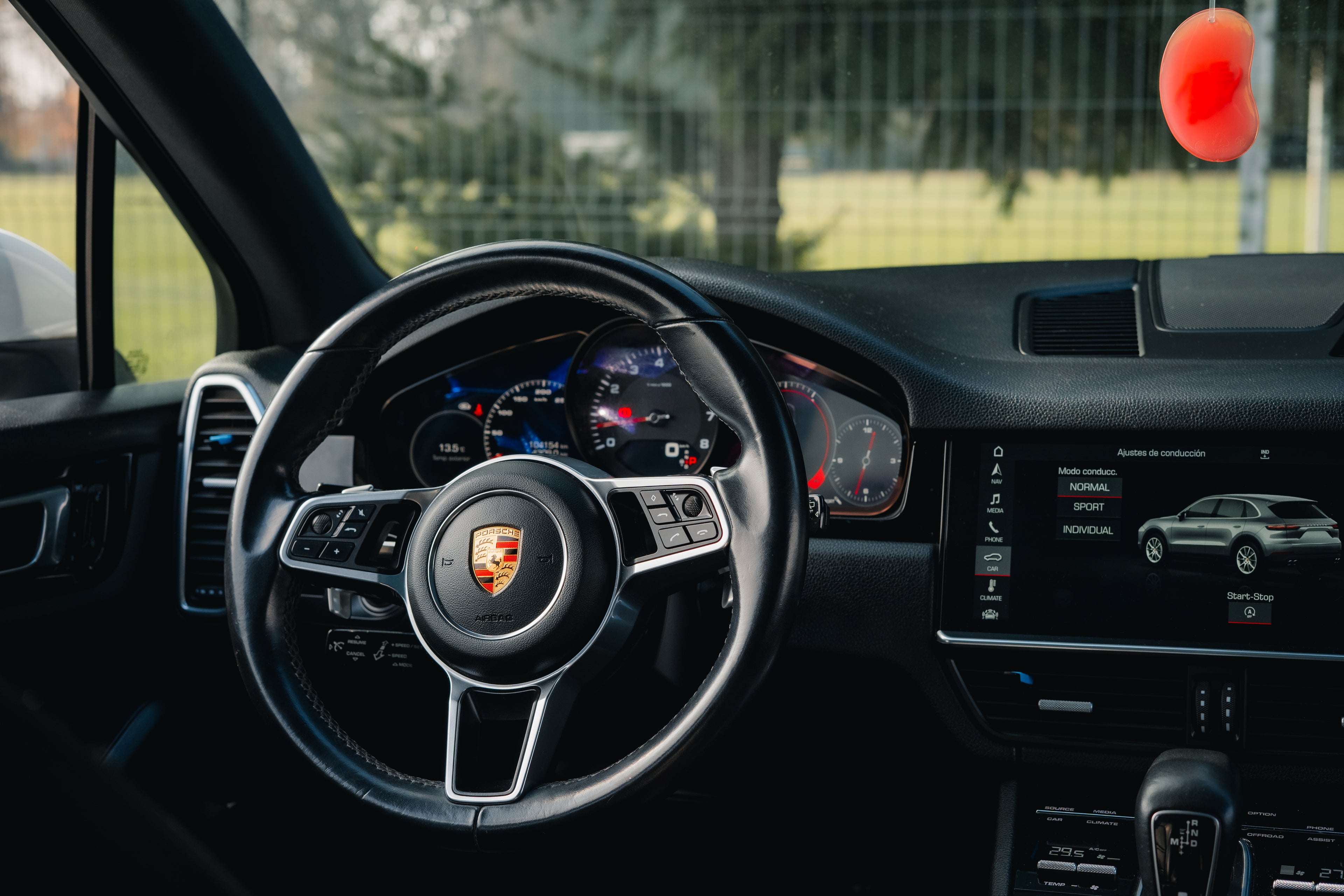 2018 | Porsche Cayenne