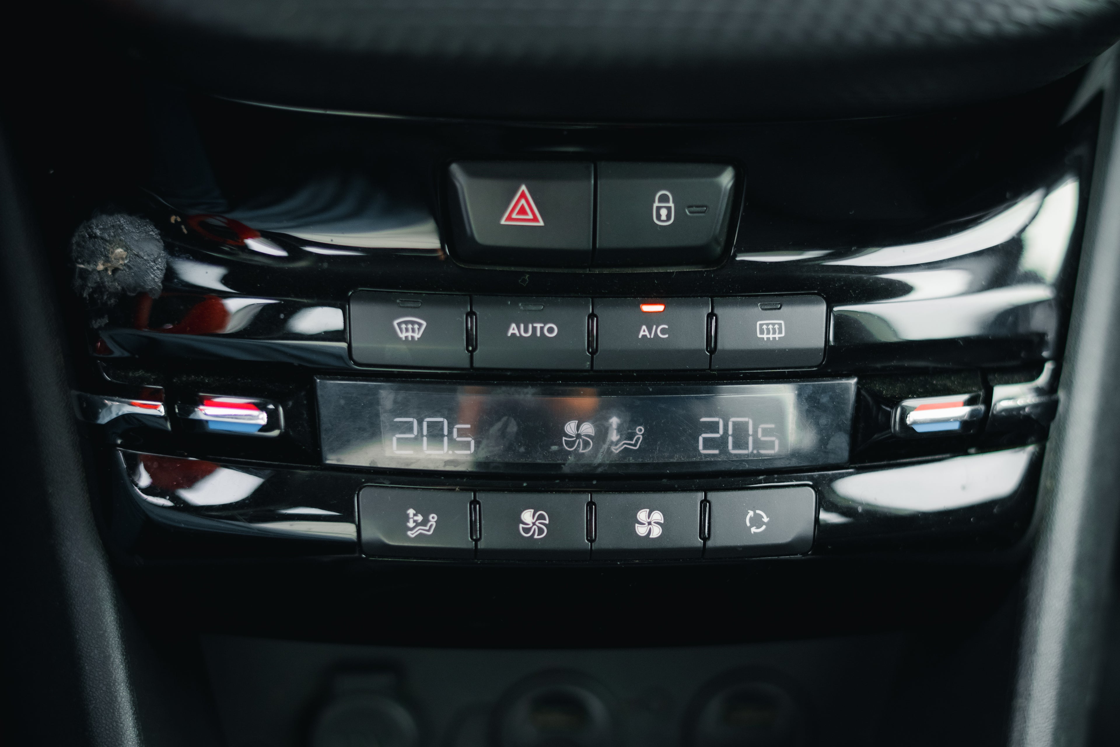 2015 | Peugeot 2008