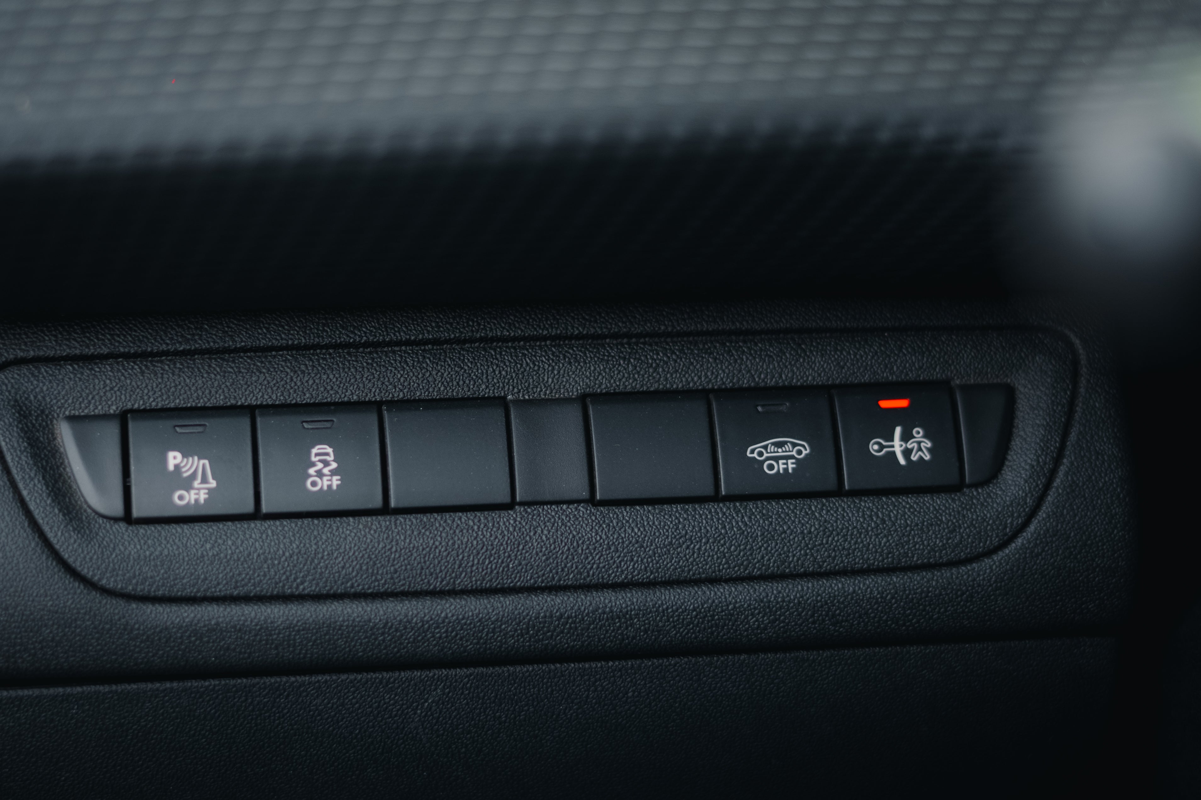 2015 | Peugeot 2008