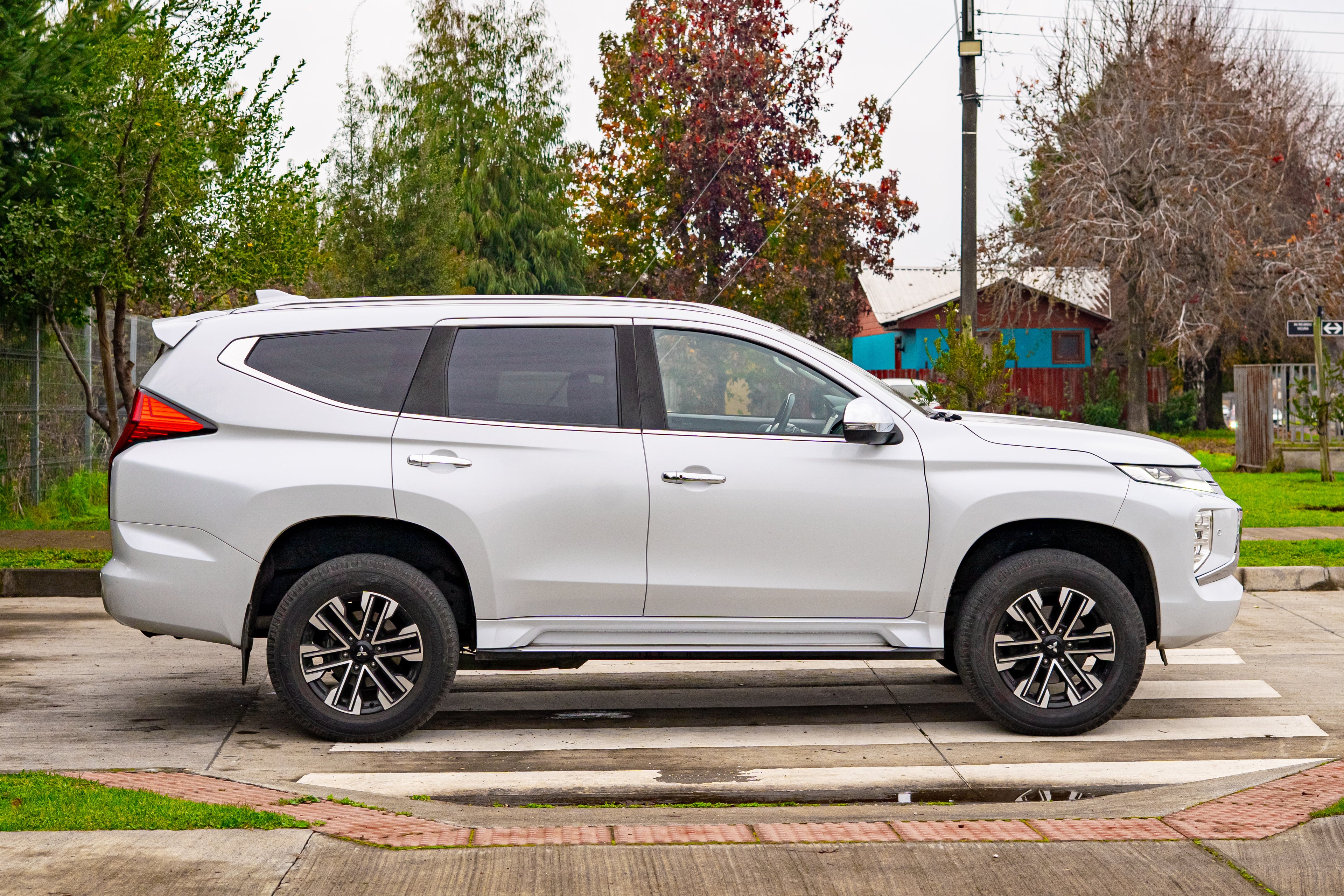 2024 | Mitsubishi Montero Limited