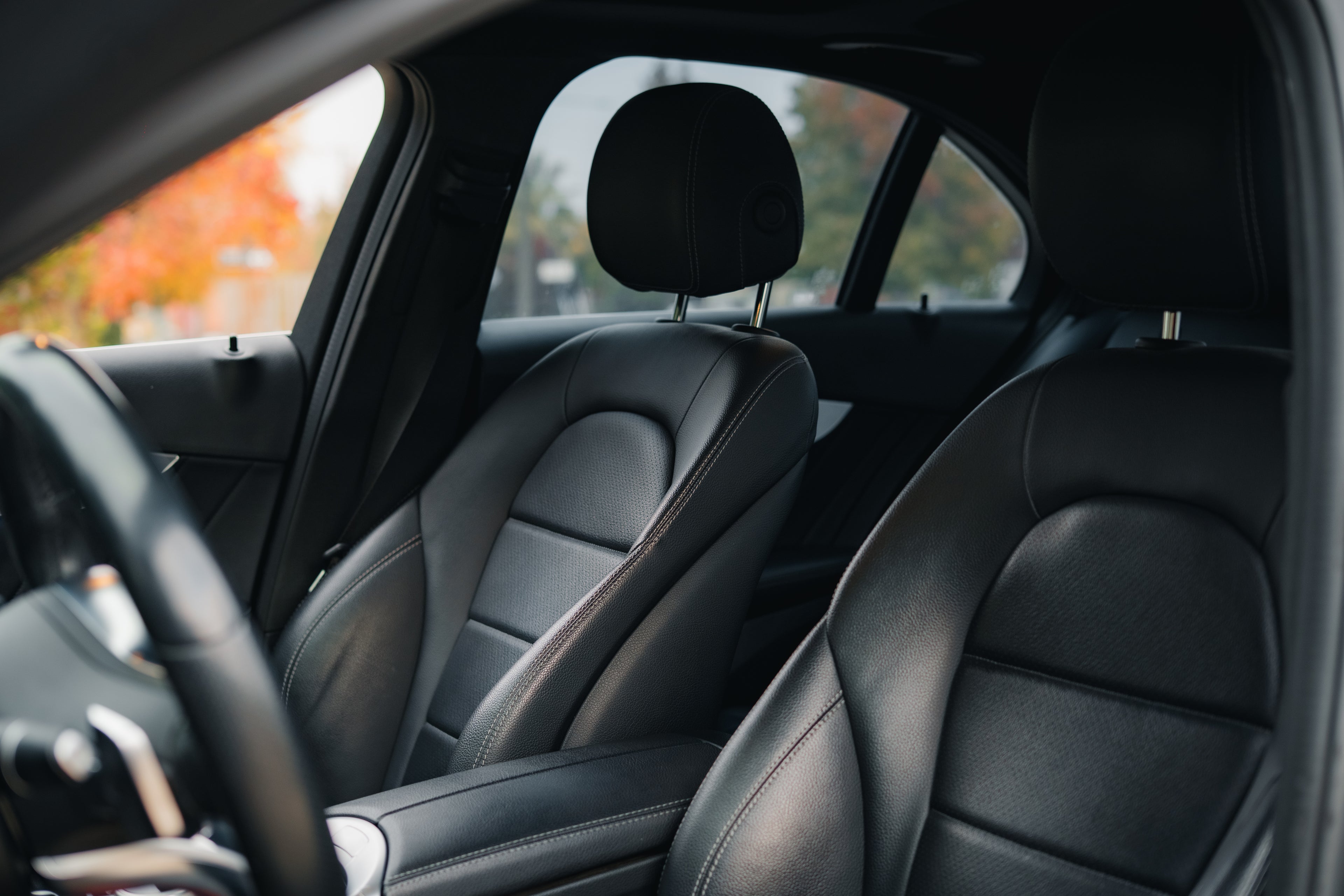 2019 | Mercedes-Benz C300