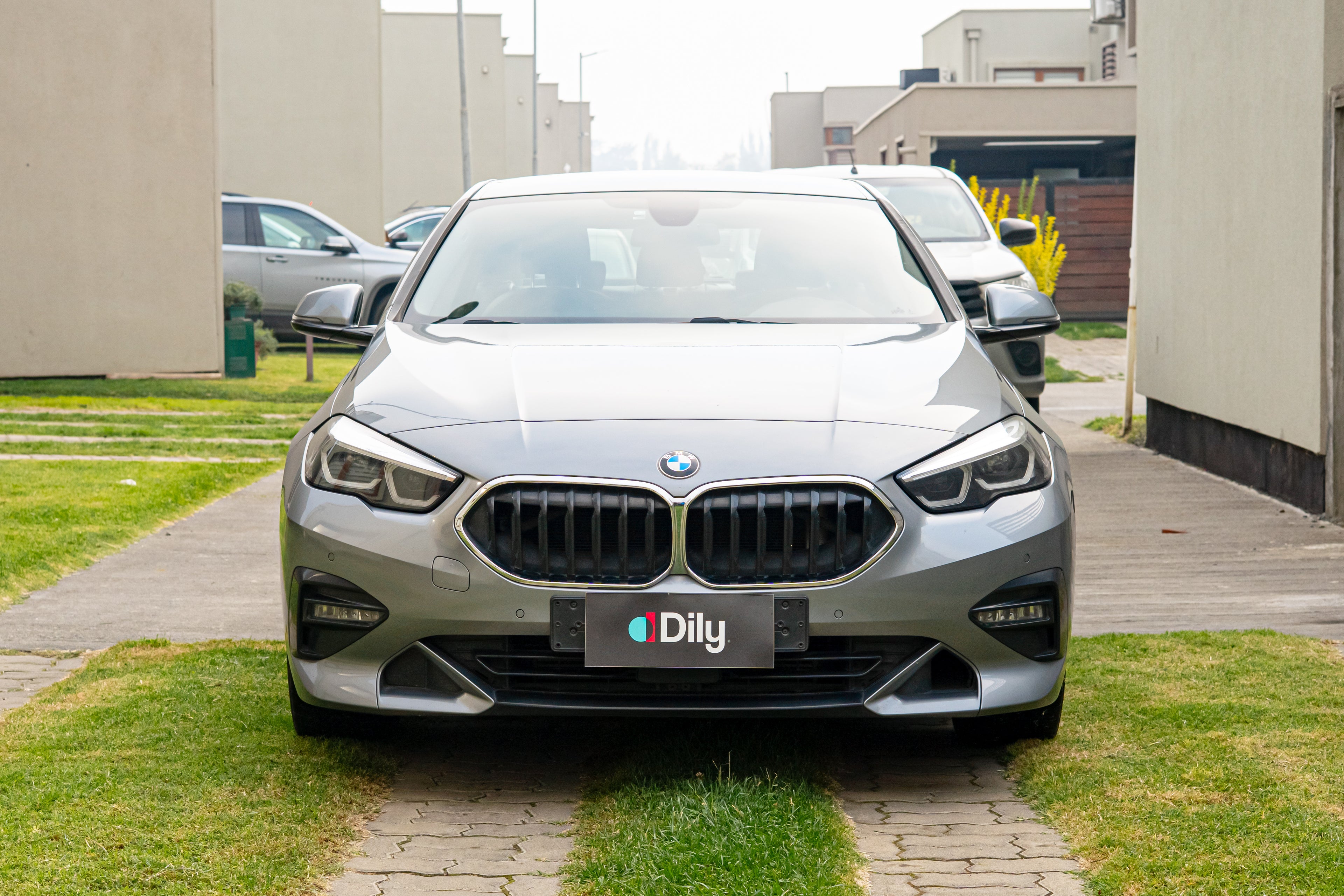 2023 | BMW 218i