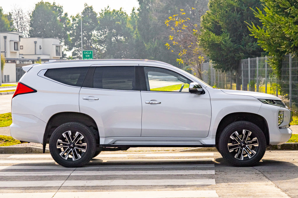 2024 | Mitsubishi Montero Limited