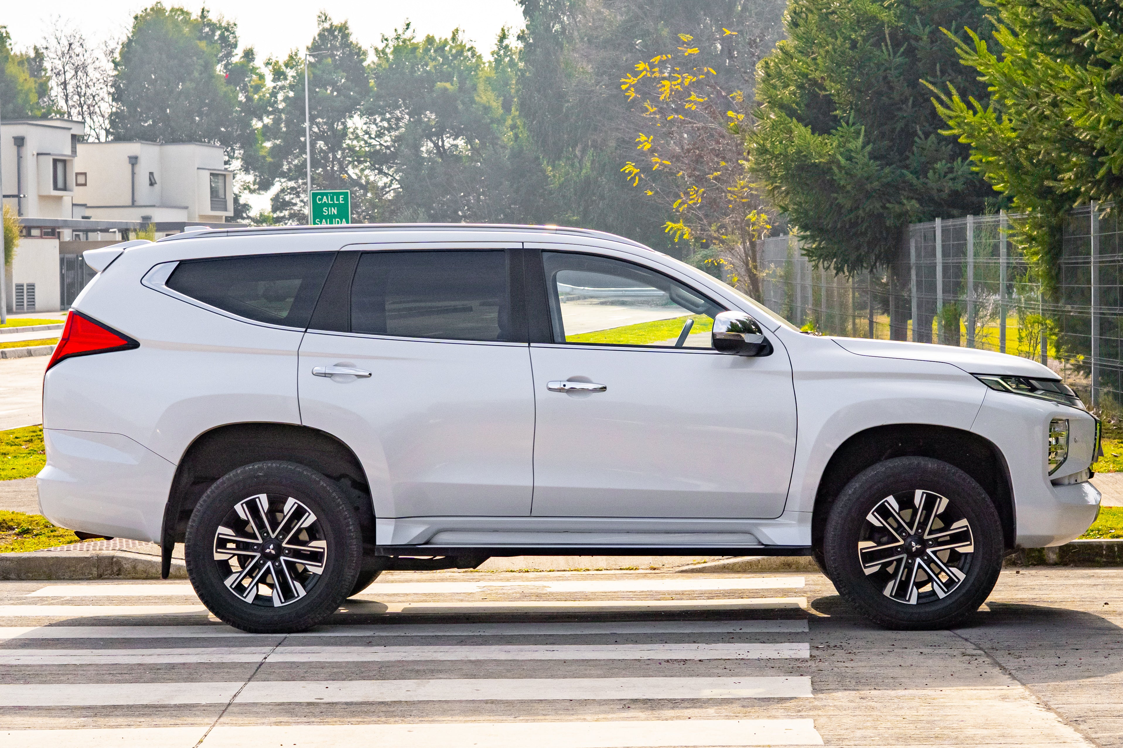 2024 | Mitsubishi Montero Limited