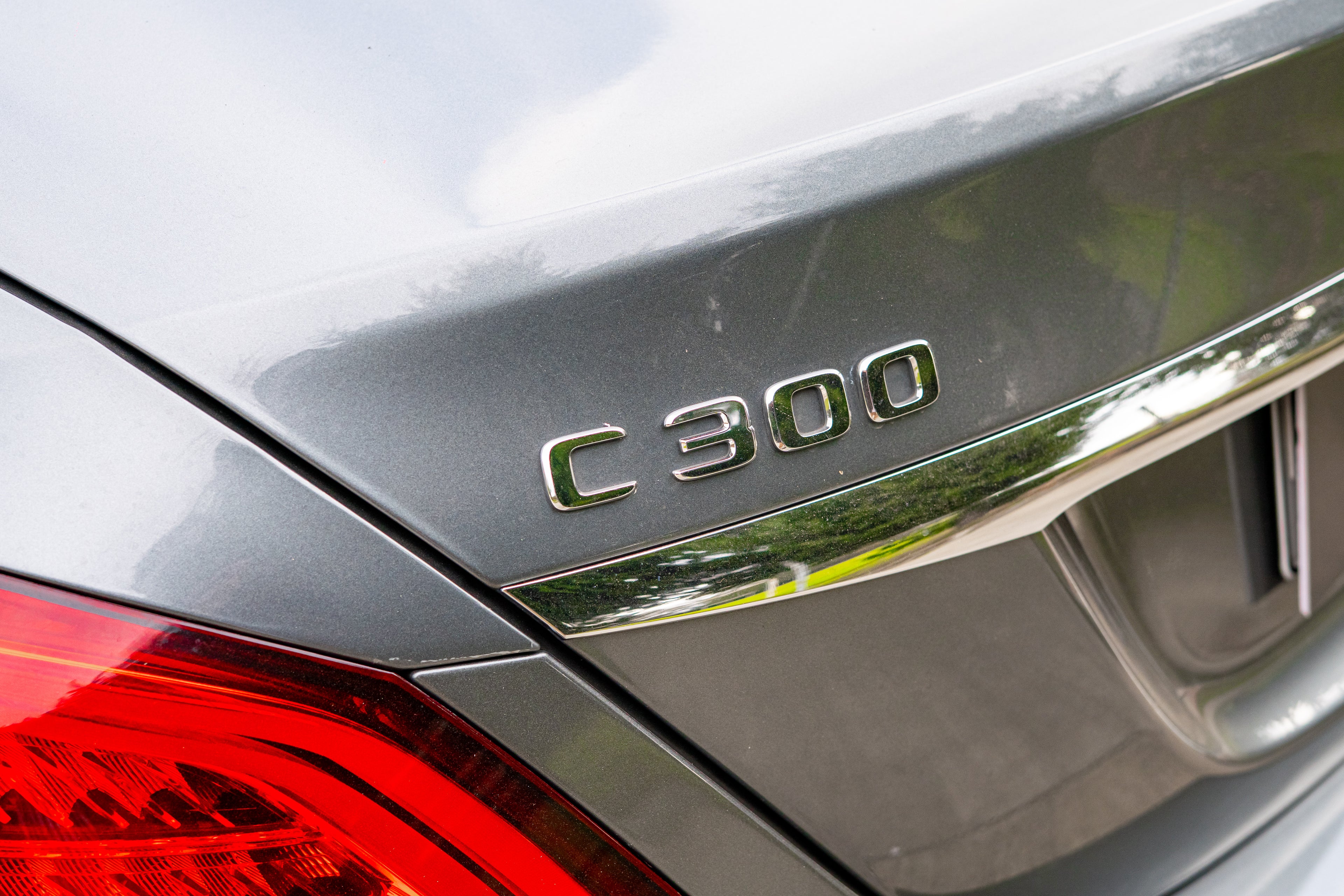 2019 | Mercedes-Benz C300