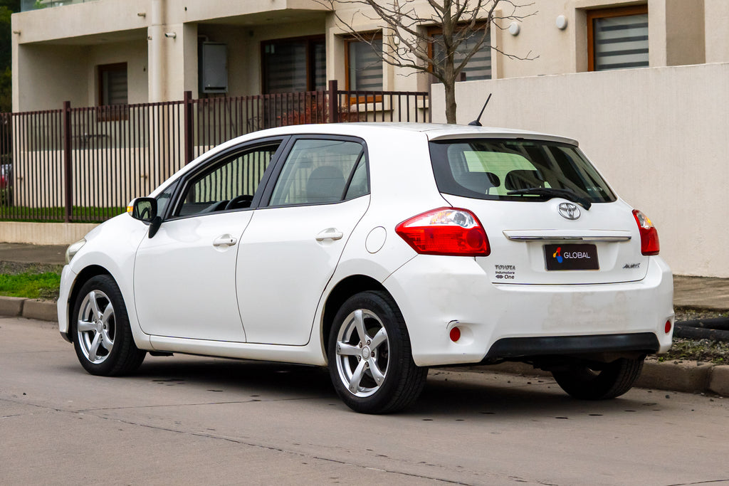 2011 | Toyota Auris
